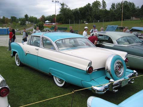 1955 Ford Crown Victoria