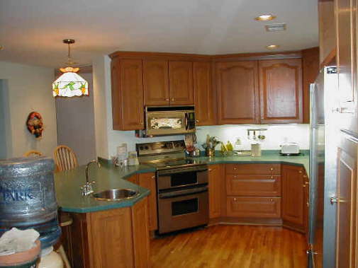 Kitchen cooking area